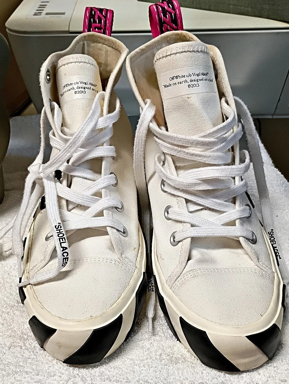 Off-White Out Of Office Color Block Sneakers